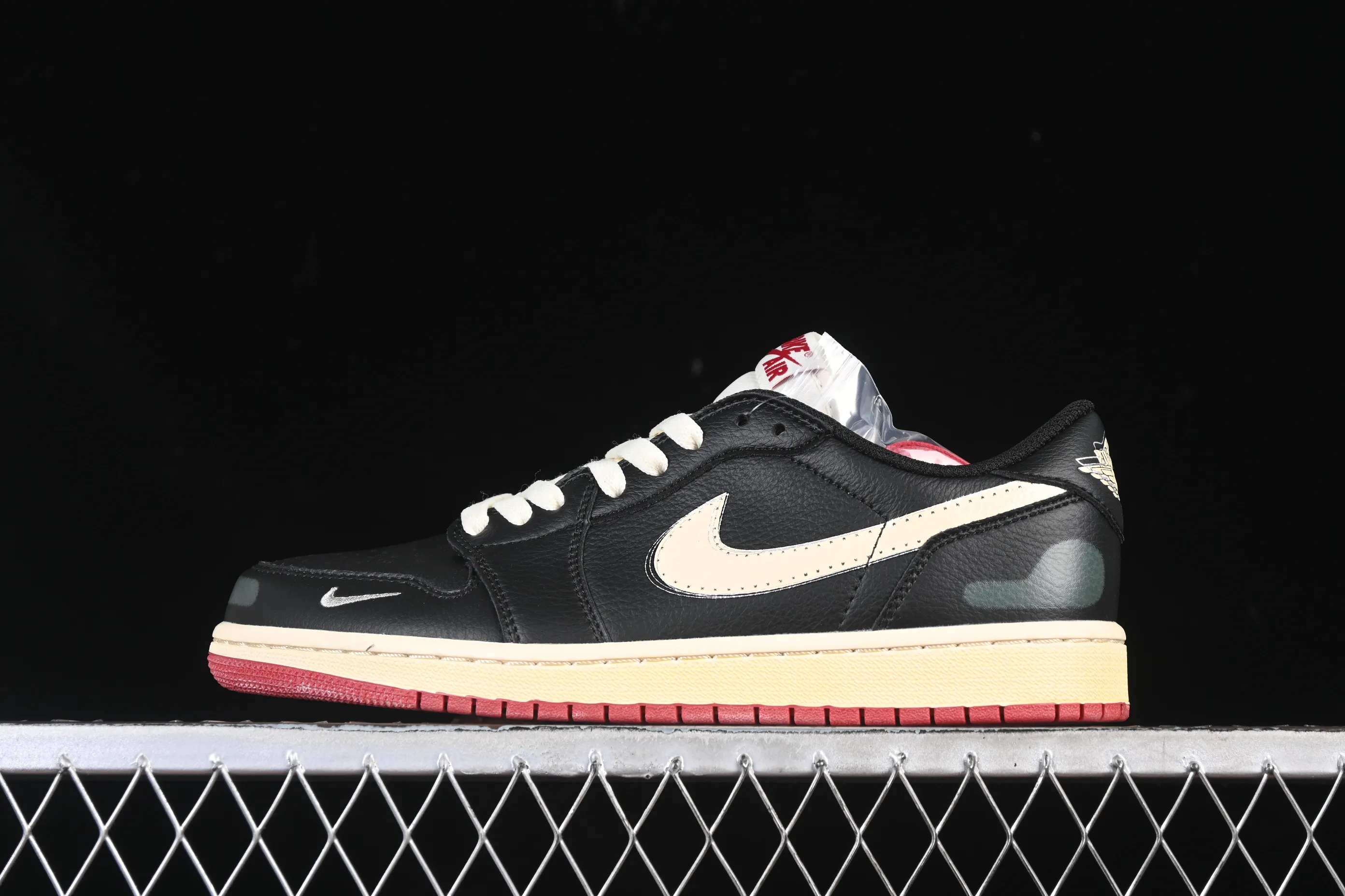All categories Air Jordan Jordan series basketball shoes Air Jordan 1 Low Nigel Sylvester x Air Jordan 1 Low AJ1 Joe 1 joint low-top cultural casual sneakers IB8958-001